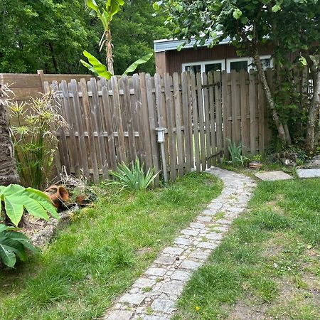 Le Chalet Au Bord Des Pistes Cyclables Sainte-Helene  外观 照片