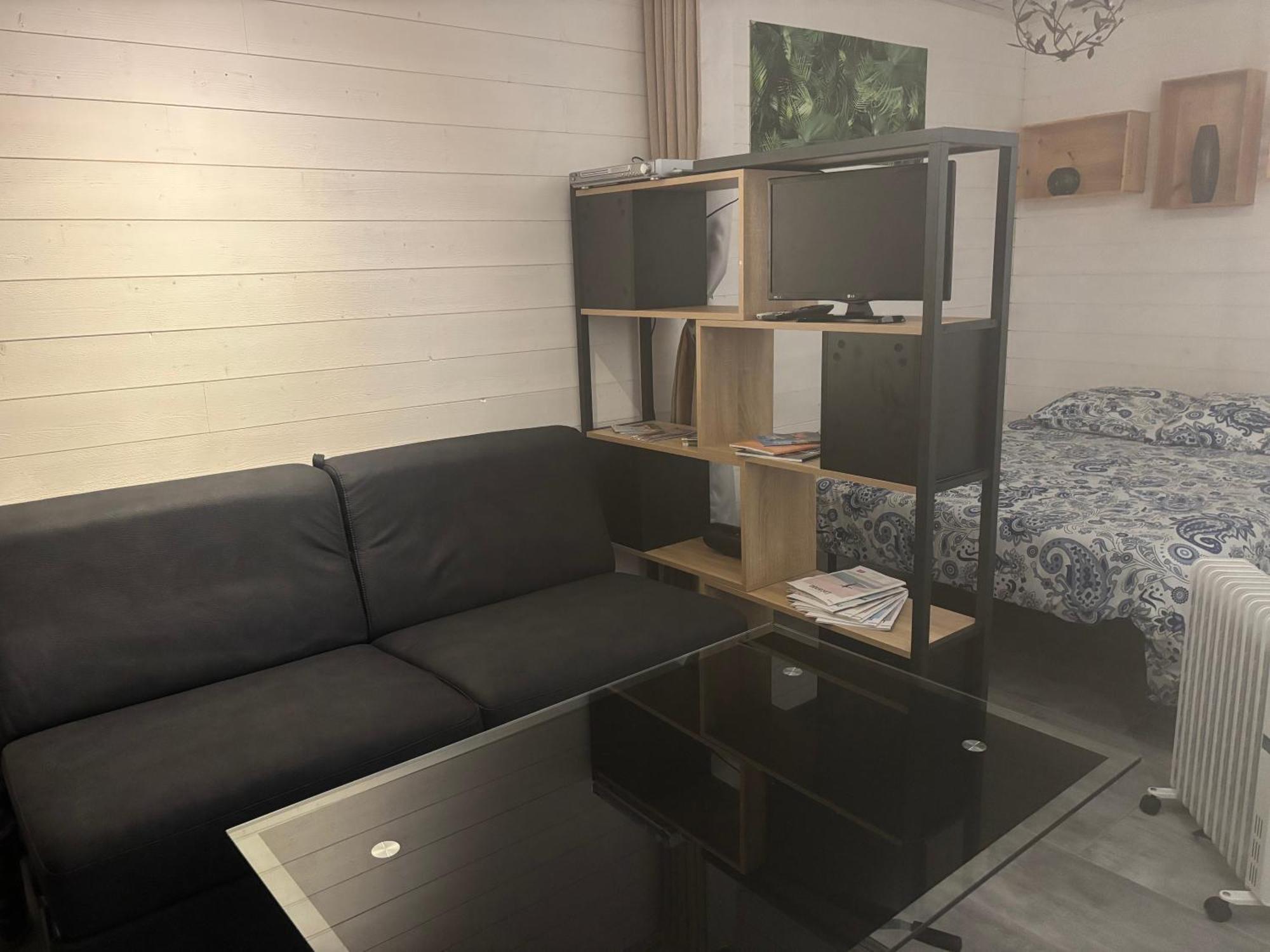 Le Chalet Au Bord Des Pistes Cyclables Sainte-Helene  外观 照片